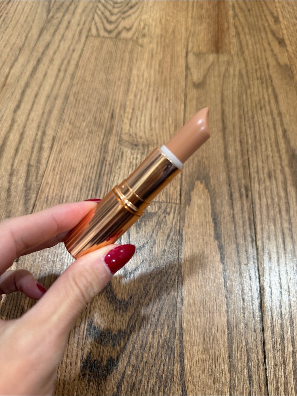 Charlotte Tilbury KISSING Satin Lipstick Nude Kate